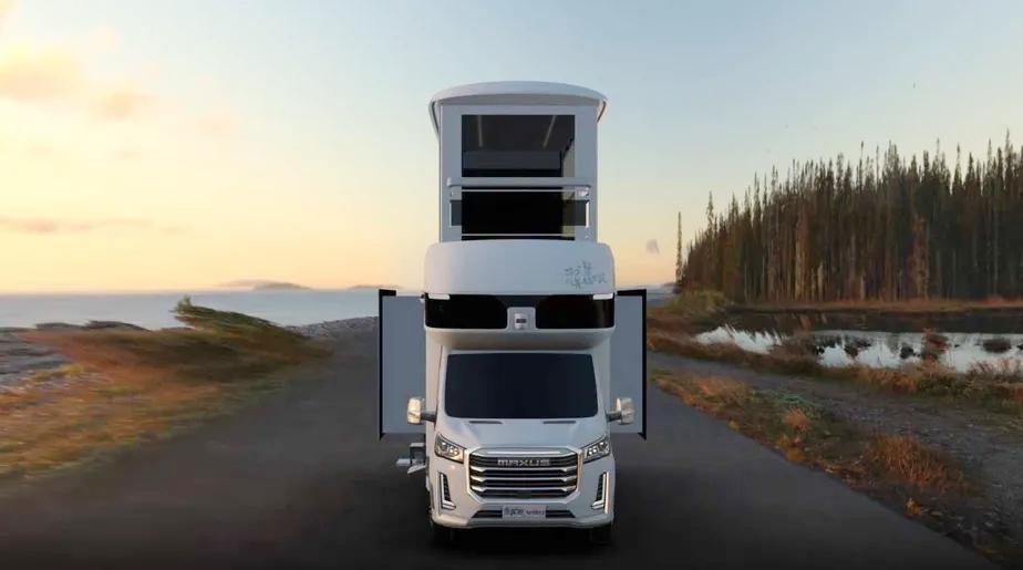 Motorhome com dois andares tem elevador e custa R$ 2,3 milhões