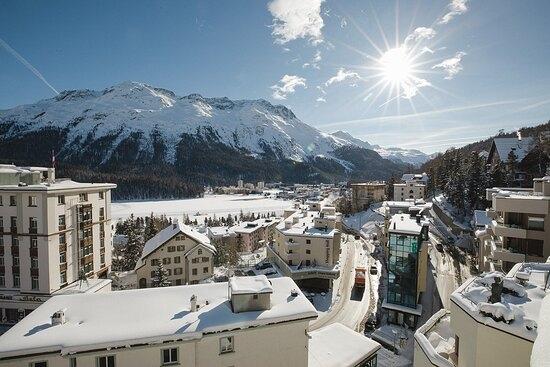 St. Moritz: O Refúgio Alpino de Luxo na Suíça